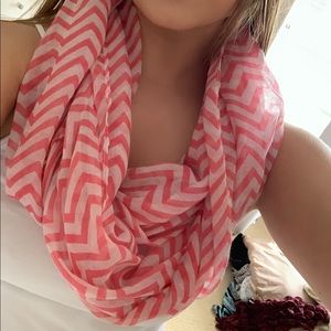 Scarf-pink and white chevron